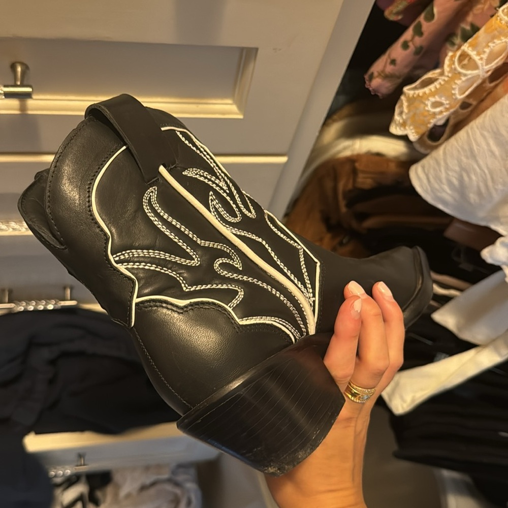 Reformation Otto Mini Western Boot - Picture 9 of 9